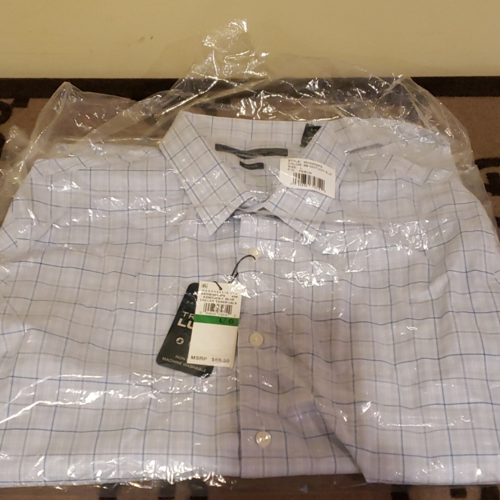 Brand New Perry Ellis Button Up Shirt Brand New Perry Ellis Button Up Shirt